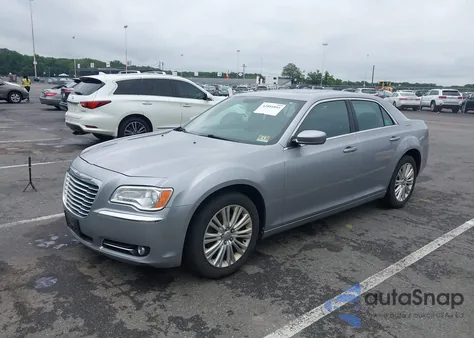 2013 Chrysler 300 Motown from USA, damaged, VIN 2C3CCARG8DH710201